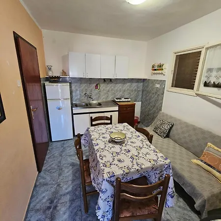 Ideal For Singles And Relaxation Διαμέρισμα *